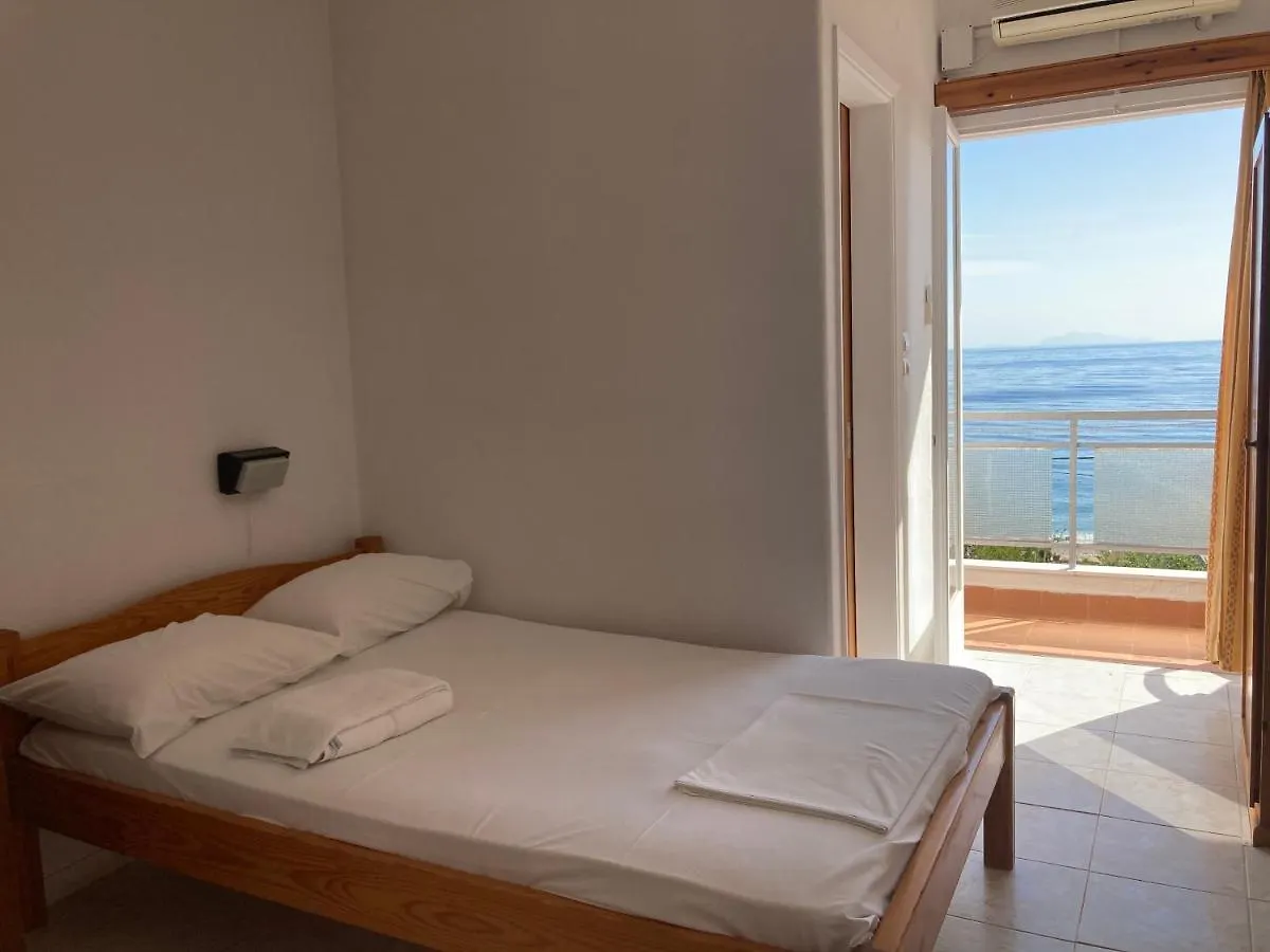 Hotel Galini Poros   Poros (Kefalonia)