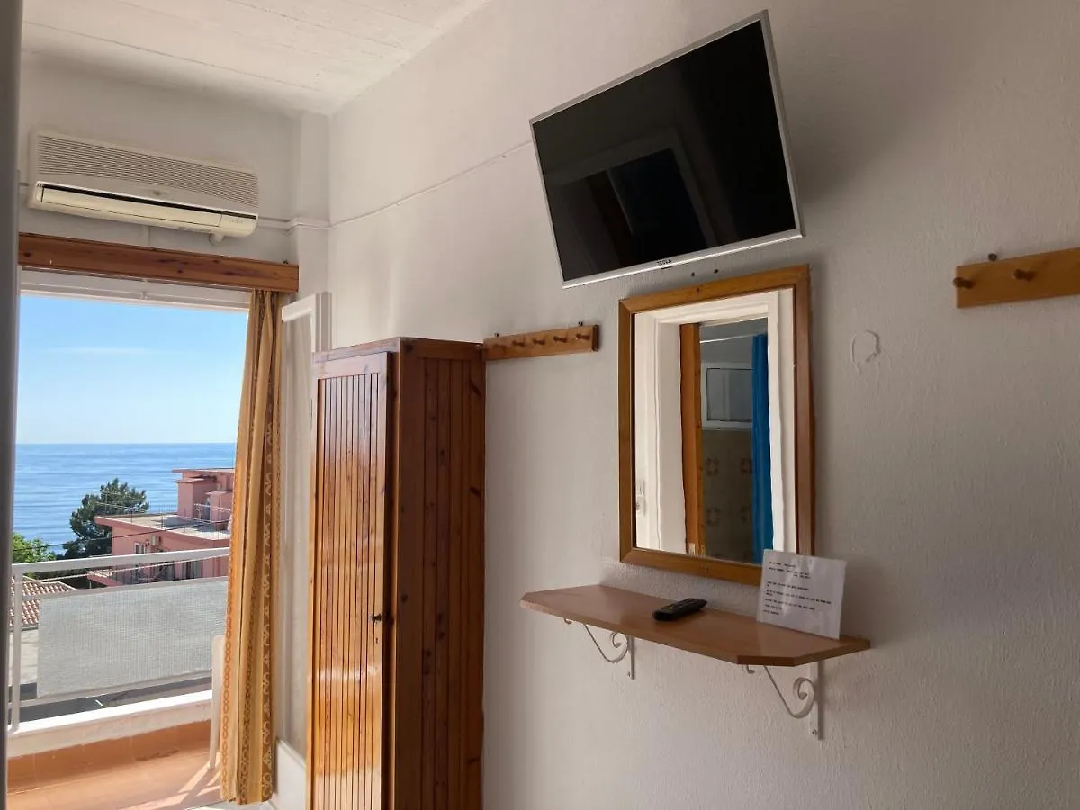 Hotel Galini Poros  0*, Poros (Kefalonia)